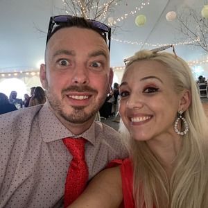 Meet your Posher, Christine